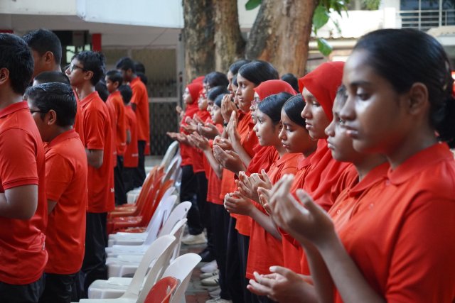 Roadha aa dhimaakoh kiyevun ninmai, school thah bandhu koffi