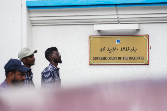 2 Fandiyaarun suspend kuri massala suprem court in ves nubeli