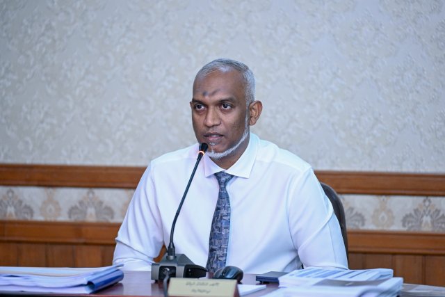 Dhivehin vazeefa eh nethi baakee viya nudheyn gaumee masakkatheh fashan jehey: Raees