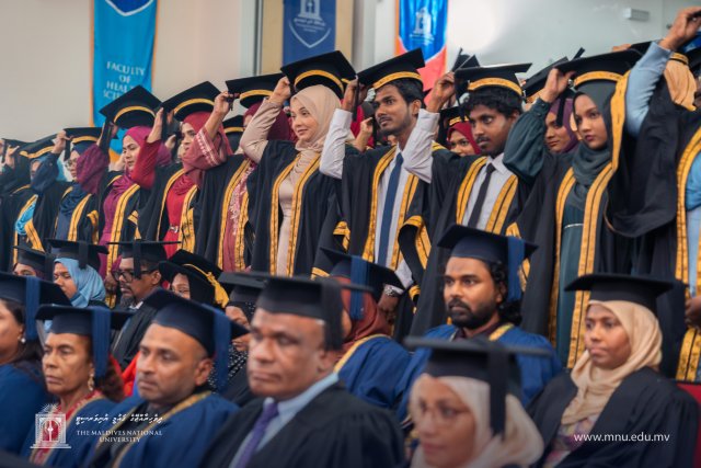 Student loan ah 1300 ah vure gina dharivarun form husha'alhaifi