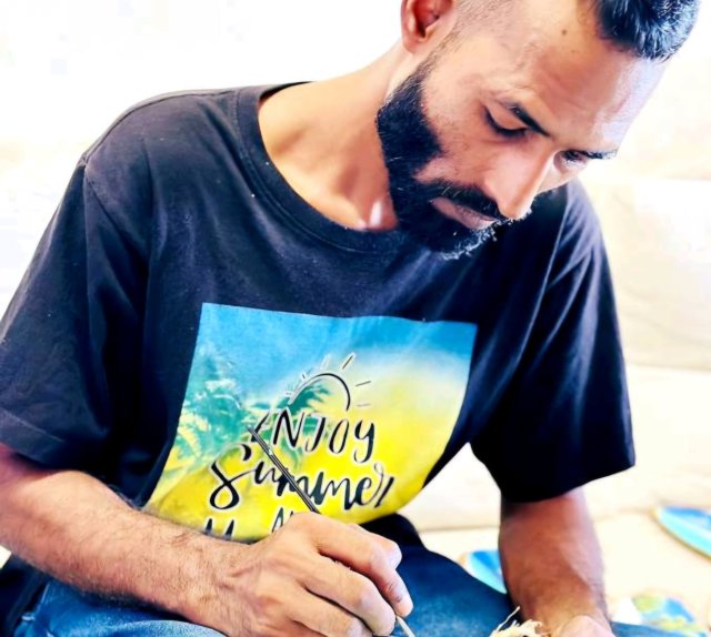 PEOPLE: Shihaab ge hithugai inna manzaru canvas ah lumun gina bayaku ajaibuvejje