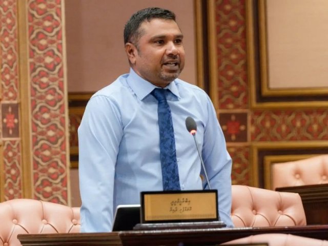 Fandiyaarun vakikura massala ovva judiciary committee ah badhaluthakeh genesfi