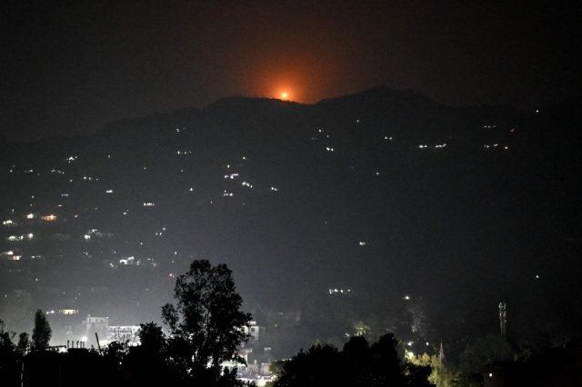 India in Pakistan ah varugadha hamalaa thakeh dheefi
