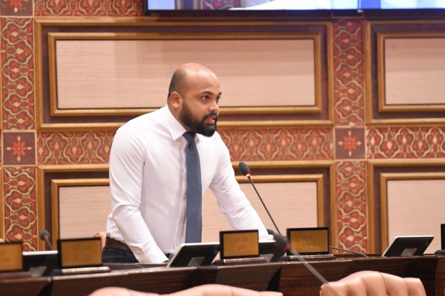 Majlis ge judiciary committee ah anekka ves Nizar hamajassaifi