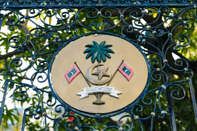 2 Inthikhaabu ekkurumaa dhekolha Ali Hussain hushahelhi massala beyru kollaifi