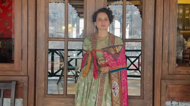 Enme fahun Kangana ves un'bah jahai hollywood ge misraabah!