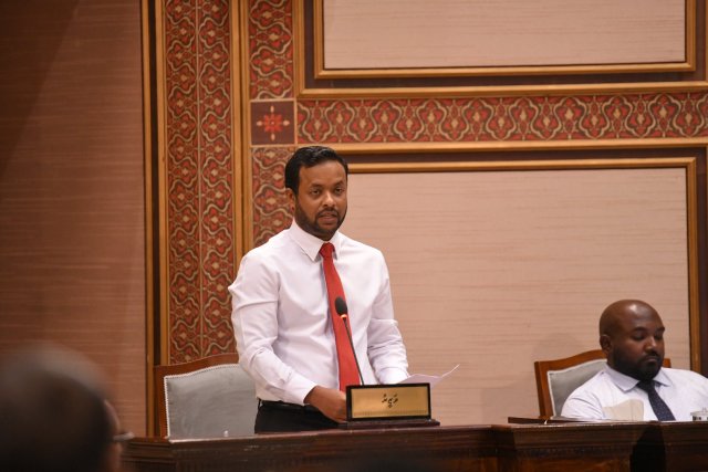 Addu mashroou thakun emme bodu isskameh dheynee link road mashroou ah: Muthalib
