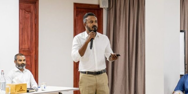 Ebbasvun hadhan dhekolhu hedhumun fenaka aa dhekolhah kulhudhuffushi city council in dhauvaa koffi