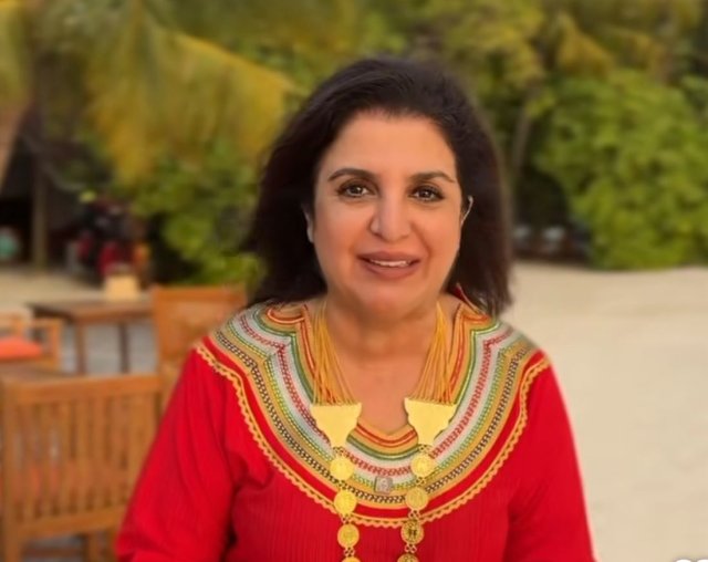 Bollywood ge mashooru director Farah rajje ais kasabu libaahugai