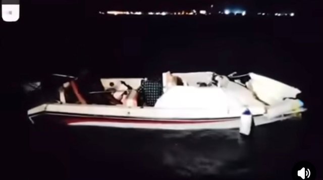 Dingy akaai launch eh jehi accident ve aniyaa libunu meehunnah faruvaa dhenee