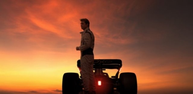 F1 review: Brad mifaharu ves beluntherin maayooseh nukurey!