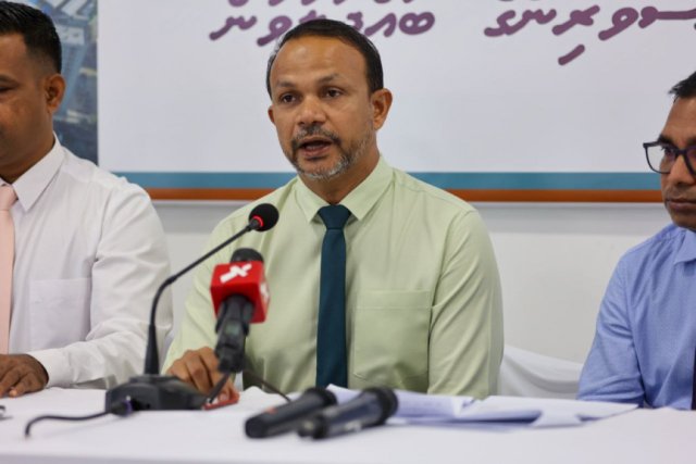 Flat ehbasvunthaku gai gaanoonee gothun nurahkaatheri maahdhaa thakeh 