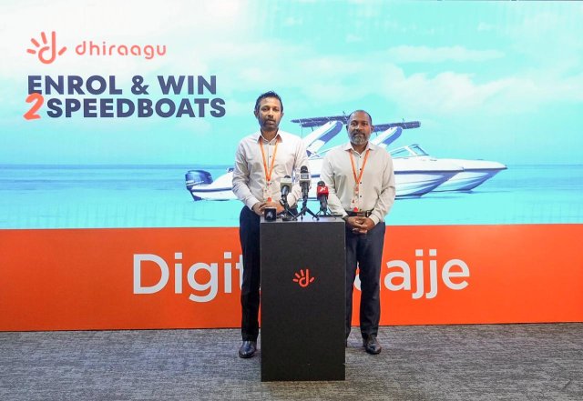 Dhiraagu ge 'Enroll and win 2 speed boat' promotion fashaifi