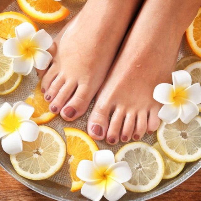 Salon ah nugos pedicure eh hadhan beynun tha?