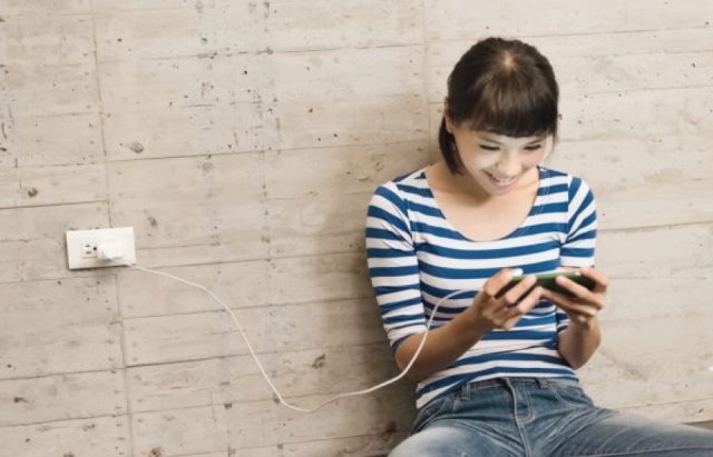 Charge ah jahaigen phone aa kulhenikoh 