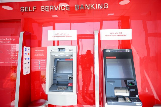 BML in ukulhahu gai branch eh hulhuvai, Dollar ATM ge khidhumai fashaifi