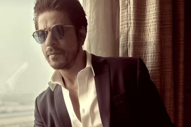 Ekugai masahkai kuran Shah Rukh Khan enme beynun vaa thari akee mi'ee!