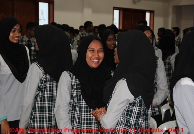 Natheejaa rangalhu namaves Amilla School thakun dhen A Level kiyeveynee fee dhakkaigen