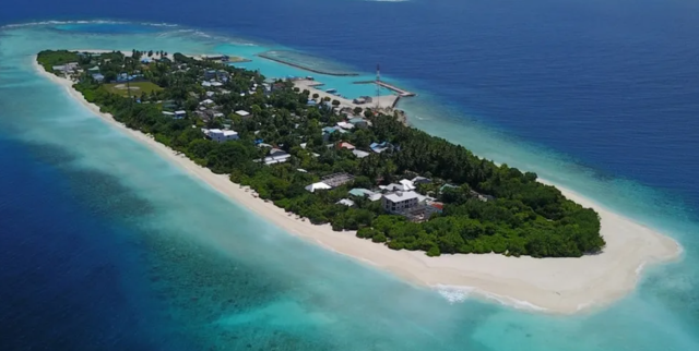 Ukulhahu gai meehaku eynaa ge bappa ah hamalaadheefi
