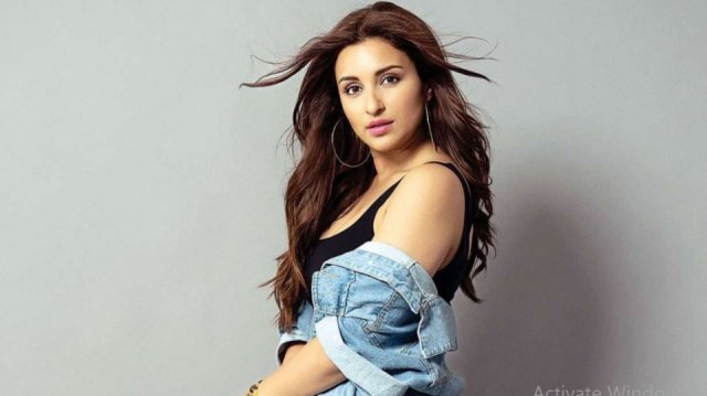 Parineeti ge handhaanun fohelan beynun vaa kameh, kon kameh?