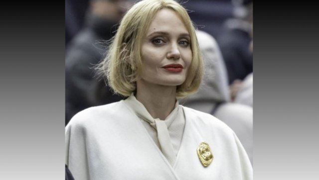 Angelina mifaharu fenunee mulhin thafaathu gothakah!