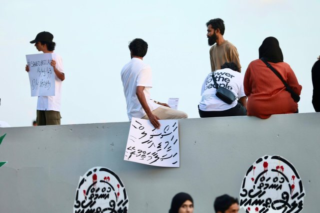 HIyaalaai fikuru kafunah namugai forum eh mirey artificial beach gai 