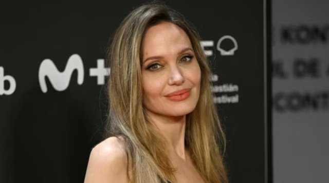 Ahannah aharenge gaumu mihaaru vaikeh nuvey: Angelina