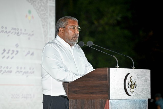 Ihlaastherikamaa eku verikan  kuravvaa hamaekani beyulhakee Raees Muizzu: Qasim