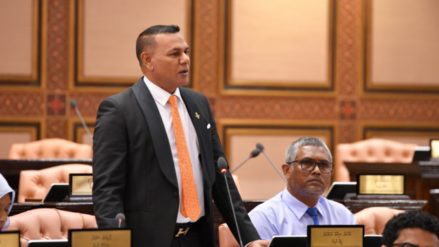 Dhaulath ge haradhu 40 percent kudakuran jehey: Siyam