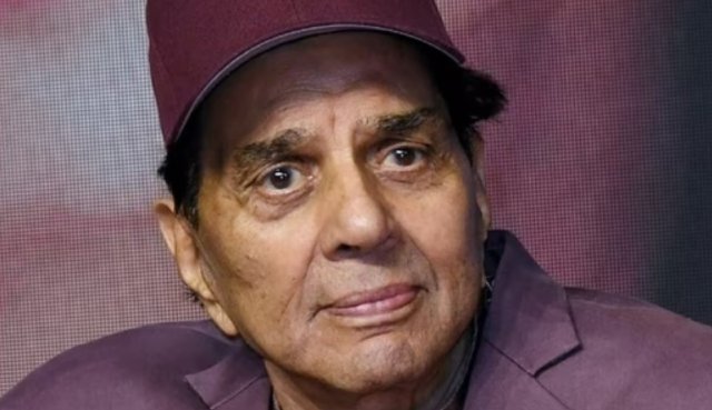 Bollywood ge veteran actor Dharmendra maru vejje