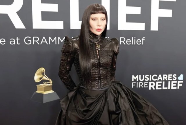 Lady Gaga mifaharu fenunee thafaathu gothakah!