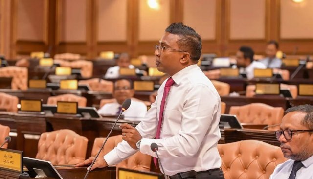 Muizzu aa suvaalukuran beynunvaa meehun angaidheyn Rifau ves message kuri