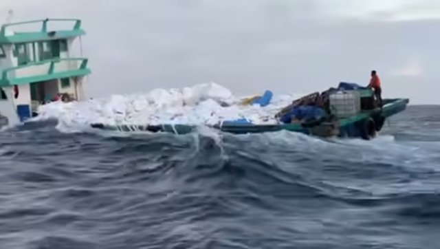 3 meehunnaa eku dhathurukuramun dhiya mudhaa ufula boat eh adiyah dhanee