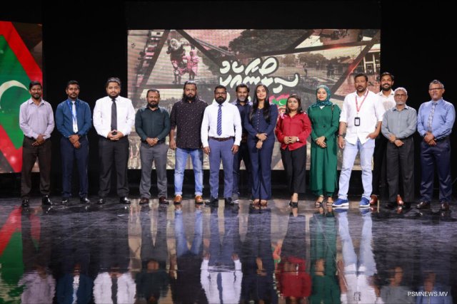 Lanka ah eheevaan beyvvi telethon ah 11 million rf adhi 43,000 dollar libijje