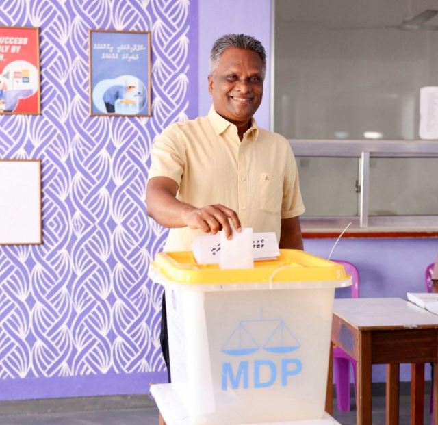 Boduthafaathakun male ge mayor kamuge MDP ticket adam azim kashavaru koffi