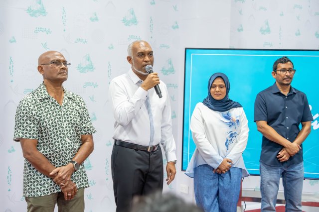 Rayyithunnaai sarukaaraa dhemedhah idhikeela visnun nuvahdhan raees edhivadaigenfi