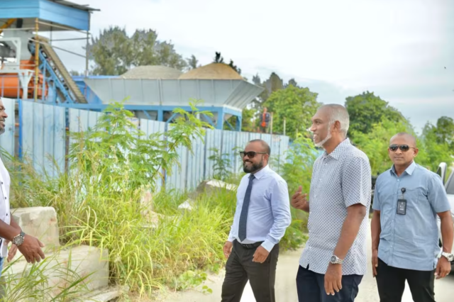 PNC ah thaaeedhu nukurumun thinadhoo wamco muvazzafaku kulhudhuffuttah badhalukoffi