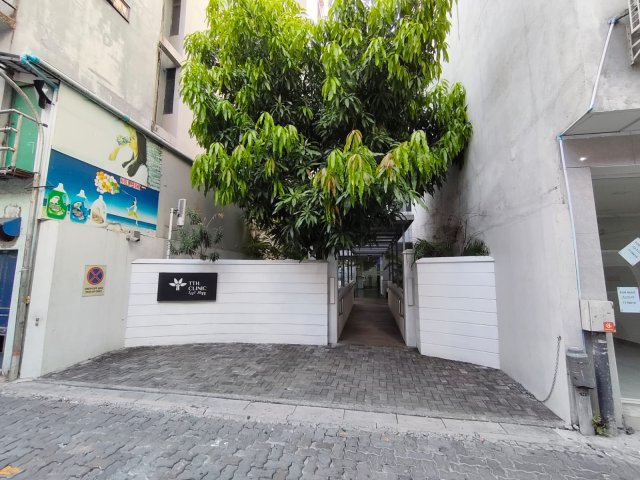 Endocrinology ge khidhumai Treetop ge male' clinic in libey goi hamajassaifi