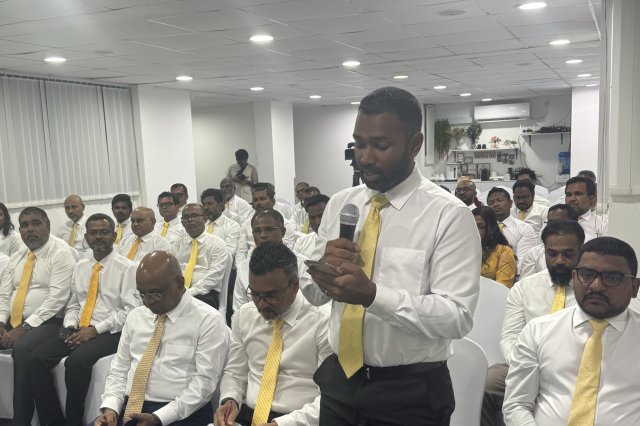 Referendum aa dhekolhuhadhai muzaaharaa kuran MDP in ninmaifi