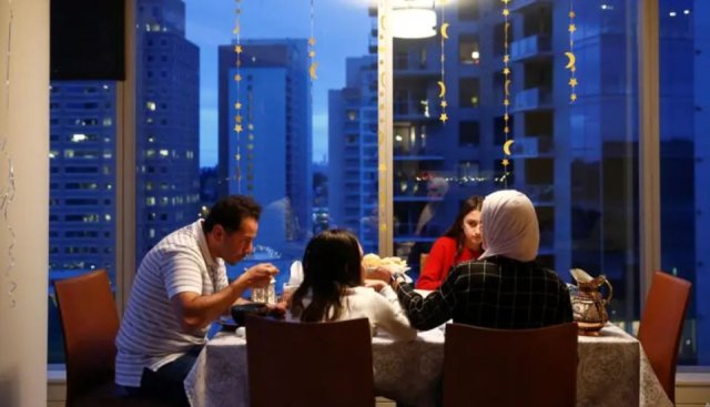 Roadha veellumah fahu maa ginain kevey nama mikan kan kohlaa!