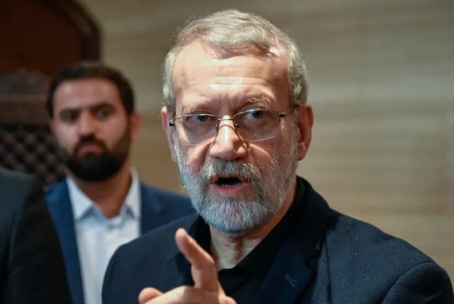 Iran ge gaumee salaamathaa behey emme isveriyaa Ali Larijani avahaara kollaifi