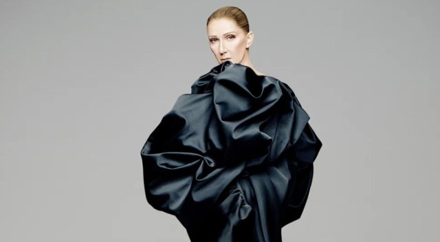 6 aharah fahu Celine an'buraa stage ah!