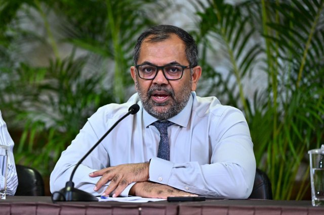 Raees Muizzu lanka ah vadaigannavaey bunanee lanka ge noosthakun: Zameer