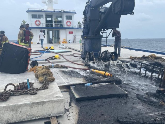 Gulhifalhu kairee oiy dhoanyeh gai roave gellunthakeh vejje