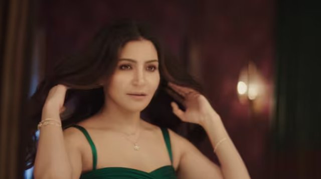 Anushka ge aa fenilumaaeku supporterunnah eyna vaki kuran ves neyngunu!