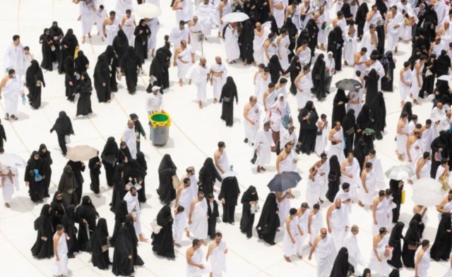 Hajj 2026: Makkah ge ihsaas kurevey hoonu min 47 degree gai!