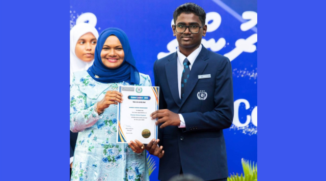 India ah nisbaiyvaa dharivaraku Dhivehin A adhi Islam maahdhaain A* hoadhaifi