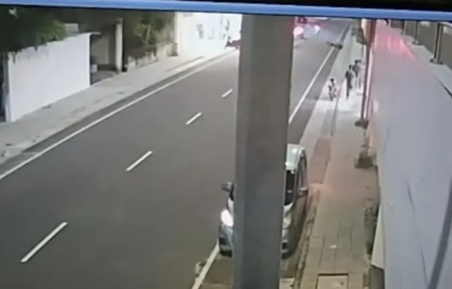 Hithadhoo accident gai aniyaavi meehaa niyaavejje