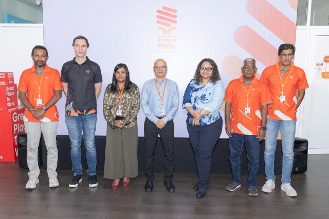 Dhiraagu muvazzafunnah  'Pitch for Purpose' tha'aarafu koffi