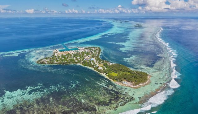 Maavashugai airport naalhan ninmi ninmun sarukaaru ge siyaasathaa hilaafu kamah maavashu council in bunefi